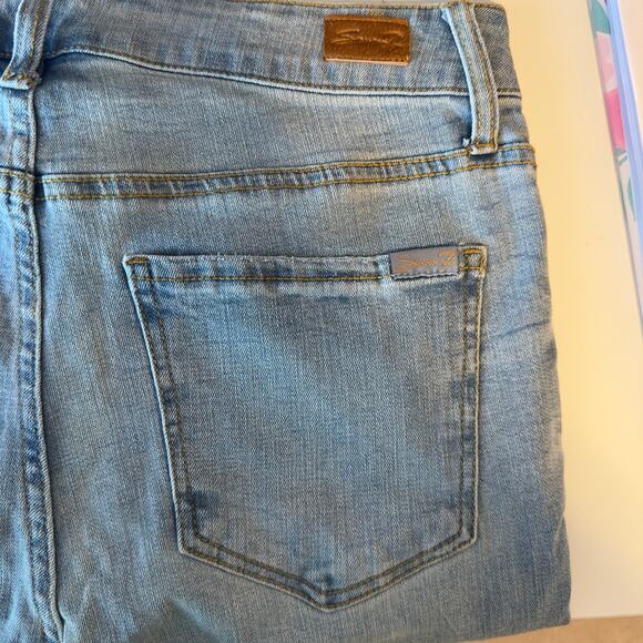 Seven 7 Women’s High Rise Slim Straight Denim Jeans Cuffed Hem Size 8 Light Wash - Picture 12 of 12